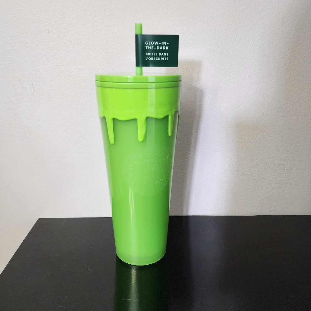 NWT Starbucks Glow in the dark Green Halloween Tumbler